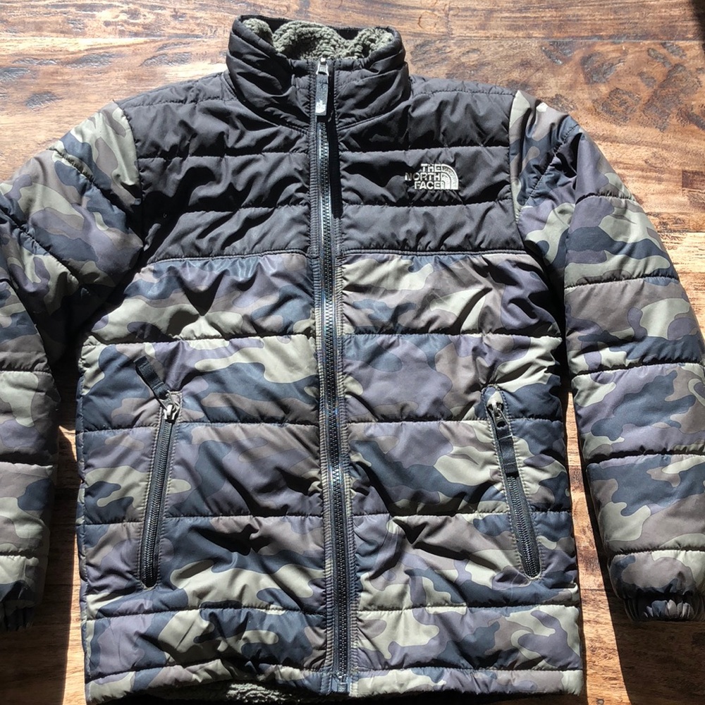 North face boys reversible winter jacket